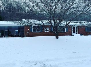 305 N Church Ave, West Jefferson, NC 28694