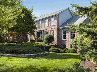 7710 Inverness Lakes Trl, Fort Wayne, IN 46804