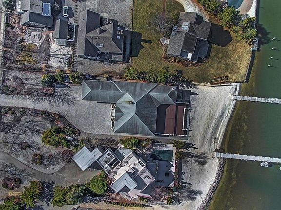 5th image of 350 Aldo Dr