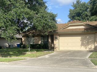 5547 Sunup Dr, San Antonio, TX 78233
