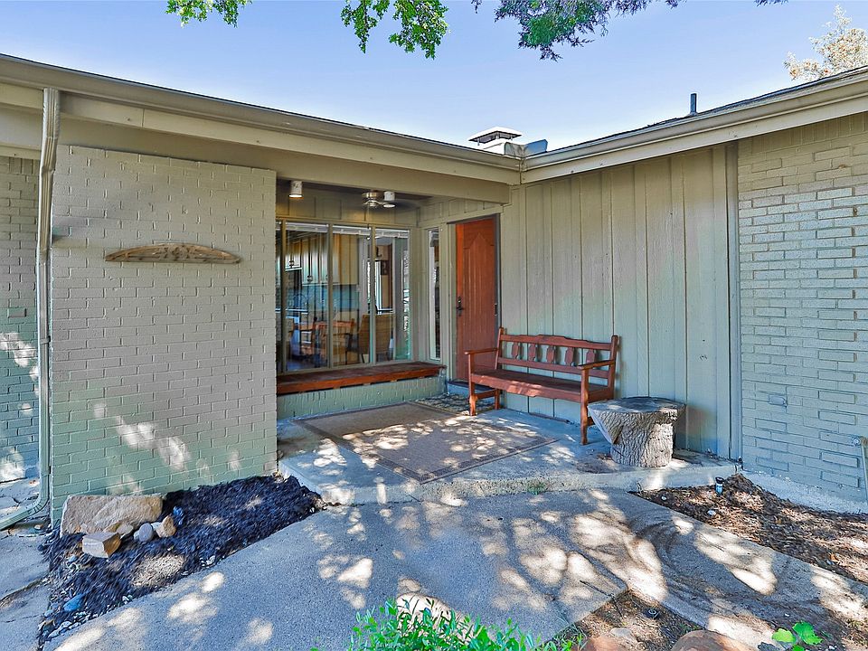 1st image of 13936 Tanglewood Pl