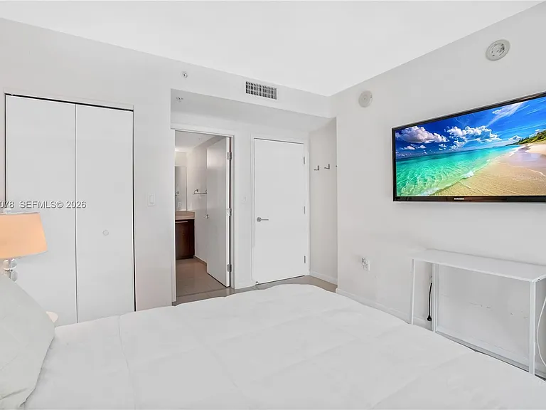 7928 East Dr #1602 — Photo 24