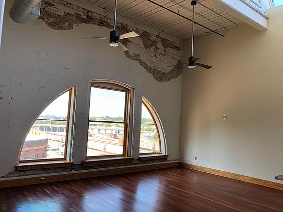 5th image of 112 S Gay St APT 311