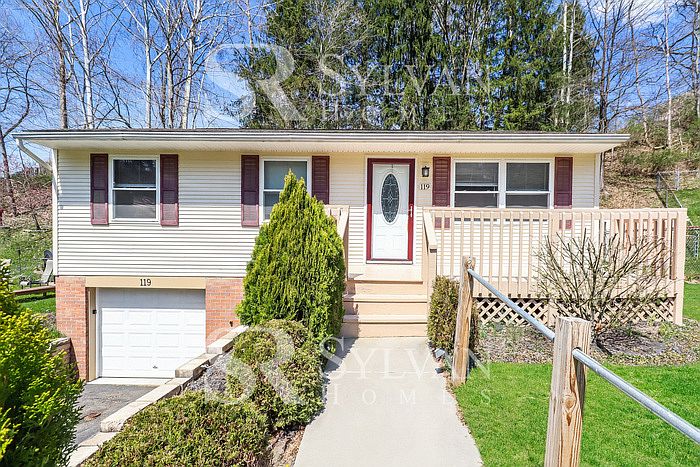 1st image of 119 Tyrolia Dr