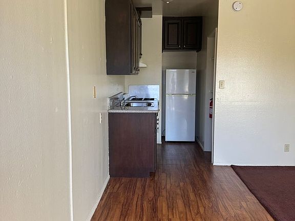 4th image of 2439 S Denison Ave #4