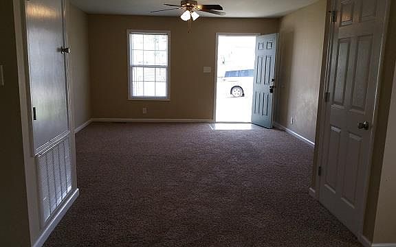 5th image of 101 Solid Rock Ct