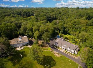 360 Laurel Rd, New Canaan, CT 06840