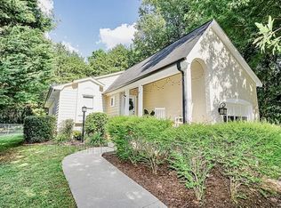 25 Venning Ct, Greenville, SC 29609