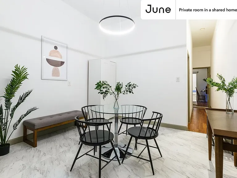 635 9th Ave #B — Photo 7
