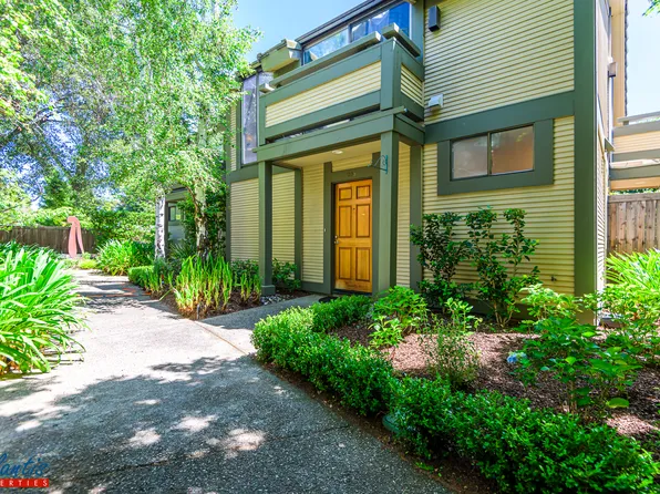 1339 Alma St, Palo Alto, CA 94301