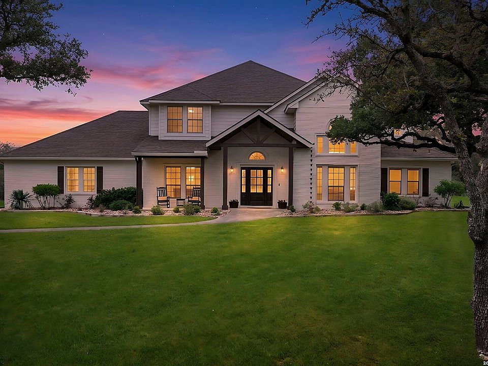 1st image of 112 Cibolo Hollow N