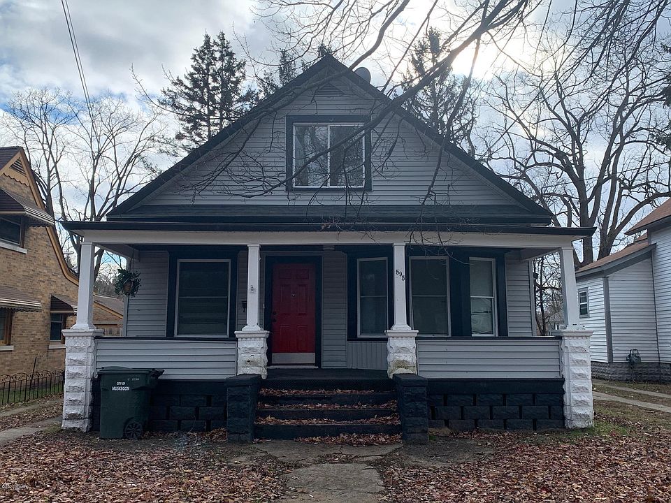 2nd image of 595 Amity Ave