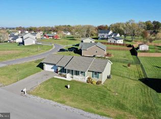 929 Duckwoods Ln, Martinsburg, WV 25403