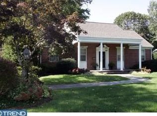 120 Chews Landing Rd, Haddonfield, NJ 08033