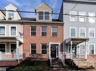 1703 Fulton St, Harrisburg, PA 17102