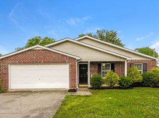 319 Lake Forest Dr, La Vergne, TN 37086