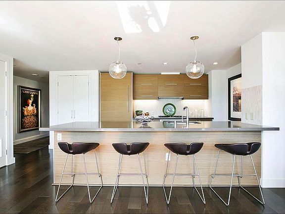 5th image of 420 Mission Bay Blvd N Unit 604