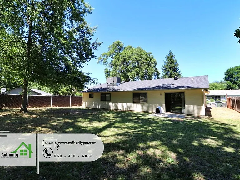 6822 Creekside St — Photo 22