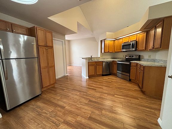 3rd image of 13234 Boulder Woods Cir