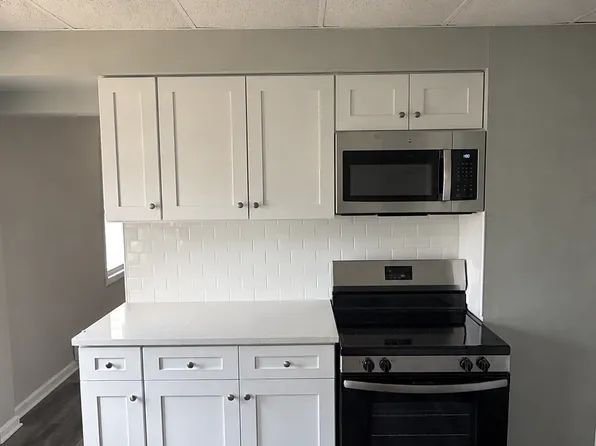 29514 Euclid Ave #1, Wickliffe, OH 44092