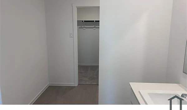 4221 Jutland Dr — Photo 9