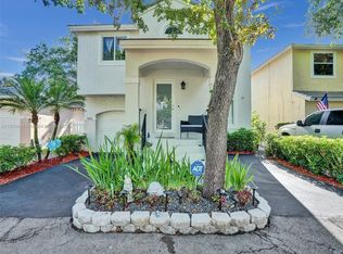9841 NW 9th Ct, Fort Lauderdale, FL 33324