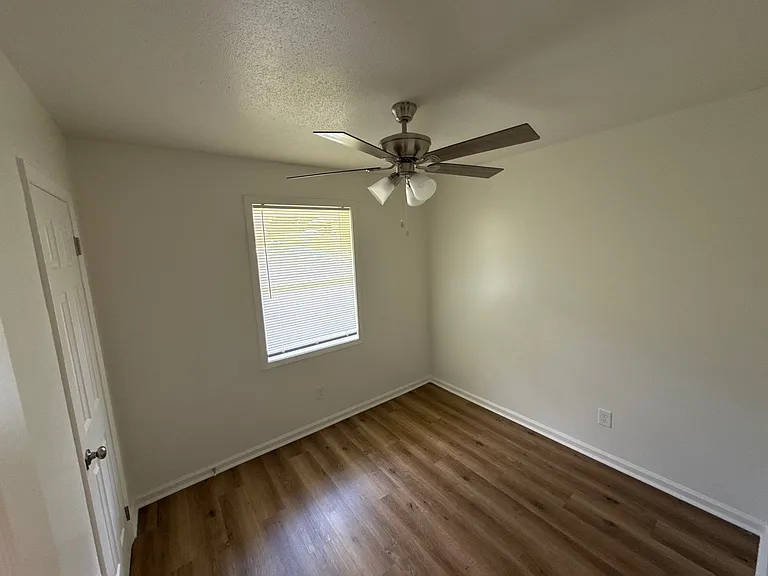 4911 Dorado Cir — Photo 9