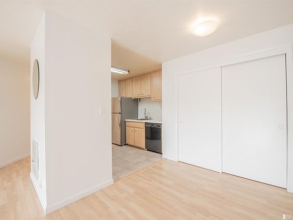 5th image of 1551 Southgate Ave APT 274