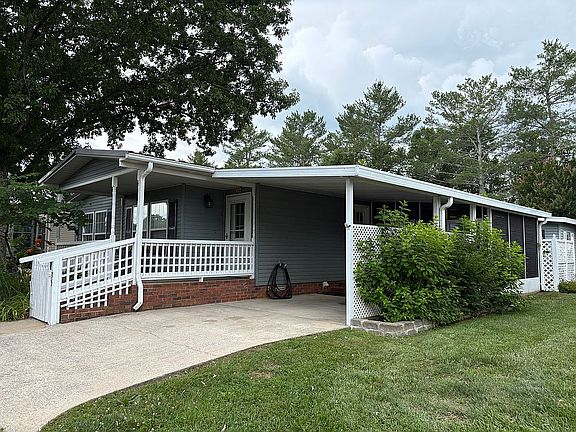 2nd image of 35 Double Oak Ct