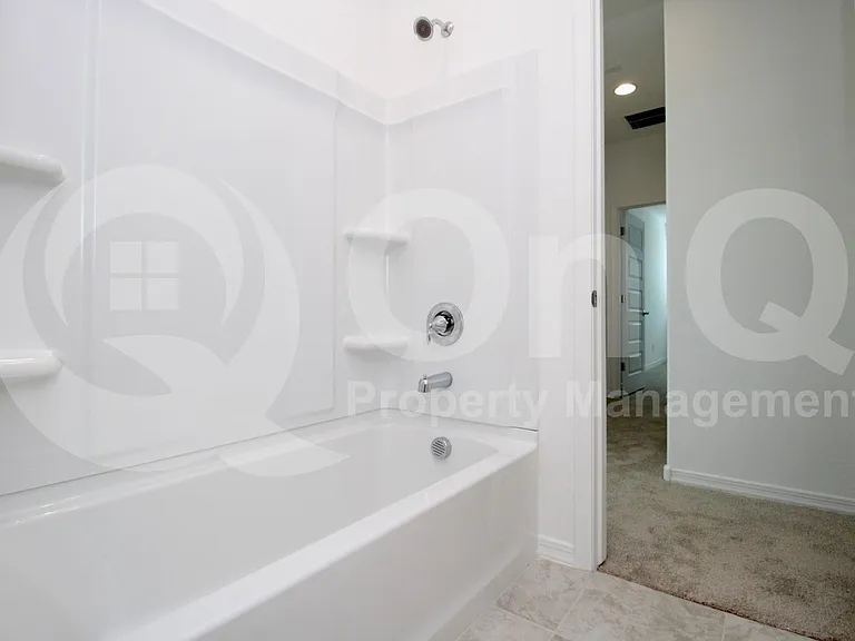 32470 N 122nd Ln — Photo 24