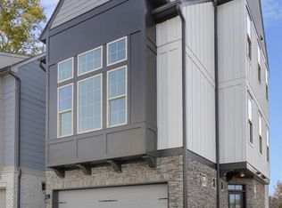 1085 Kirkland Cir SE, Smyrna, GA 30080