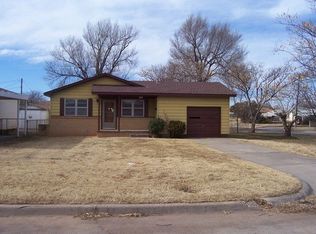 901 21st St, Woodward, OK 73801