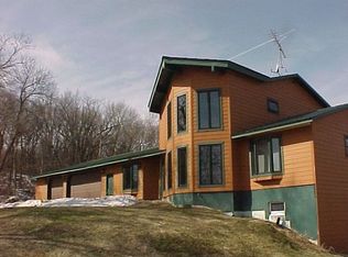 2340 Riverside Trl, Fort Dodge, IA 50501