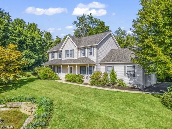 22 Pritchard Way, White Twp., NJ 07823