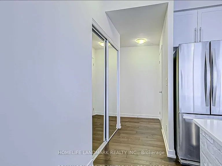 510 Curran Pl #1907 — Photo 12
