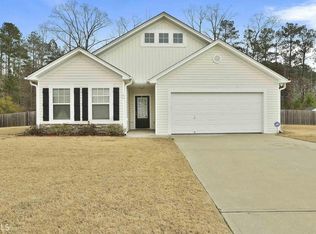117 Meadowbrook Ln, Grantville, GA 30220
