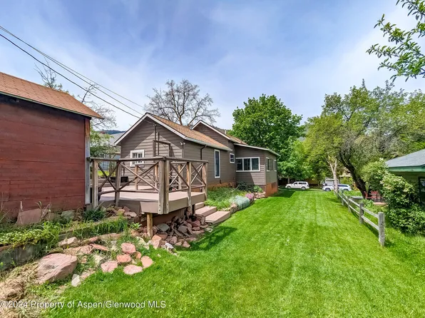 1124 Bennett Ave, Glenwood Springs, CO 81601
