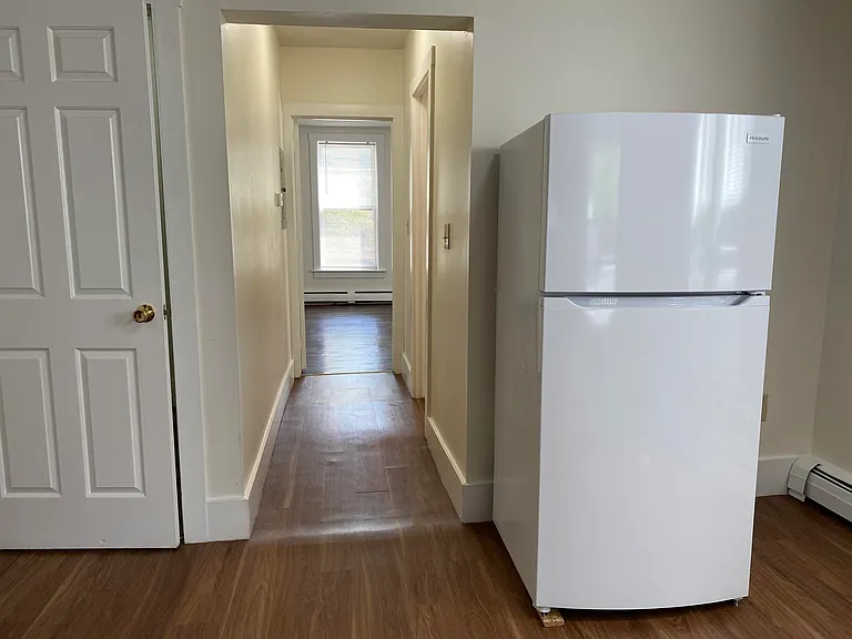 616 Union St #3 — Photo 11