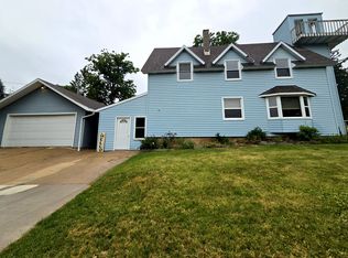 2963 Jones St, Blue Mounds, WI 53517