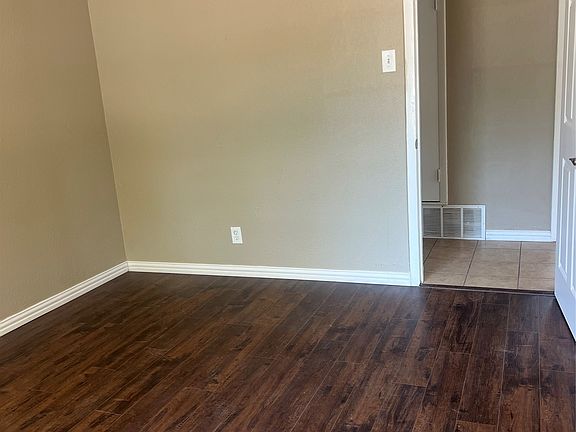 2nd image of 5809 Trio Ln