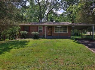 32 Walton Dr, New Hope, PA 18938