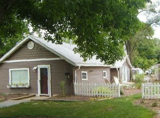 911 Baker St, Culver, IN 46511