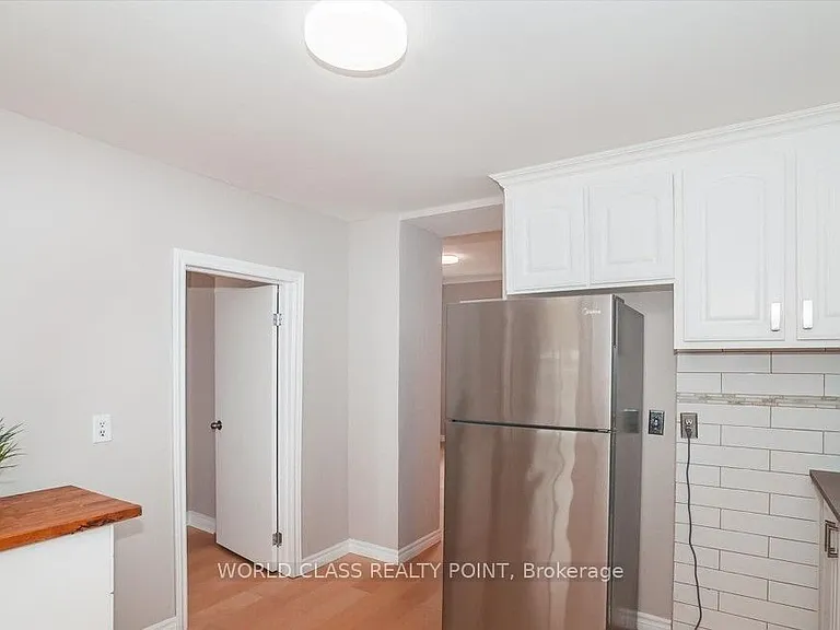 1 McIntosh St — Photo 12