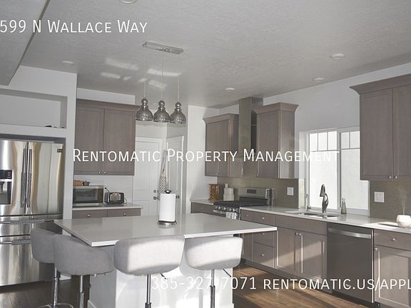 3rd image of 2599 N Wallace Way