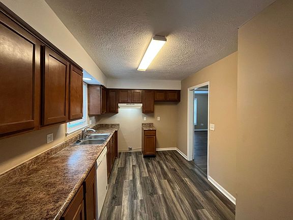 3rd image of 4107 Central Ave