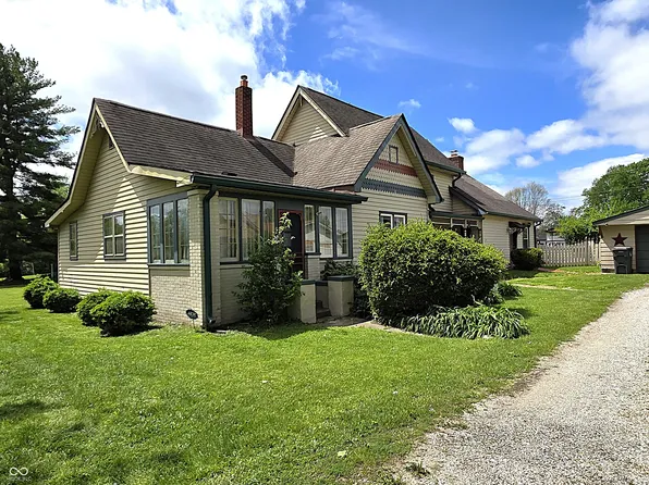 6908 Mendenhall Rd, Indianapolis, IN 46221