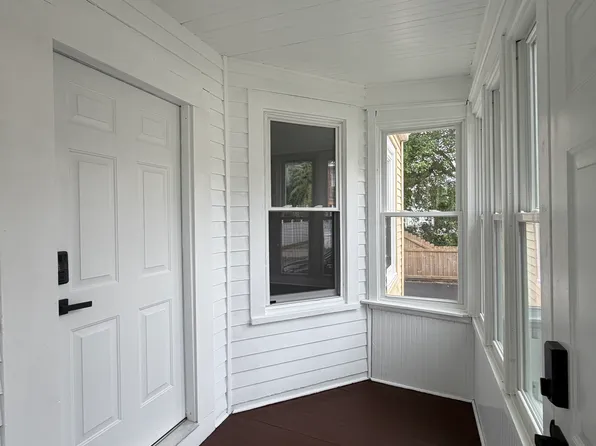 1328 9th Ave, Schenectady, NY 12303