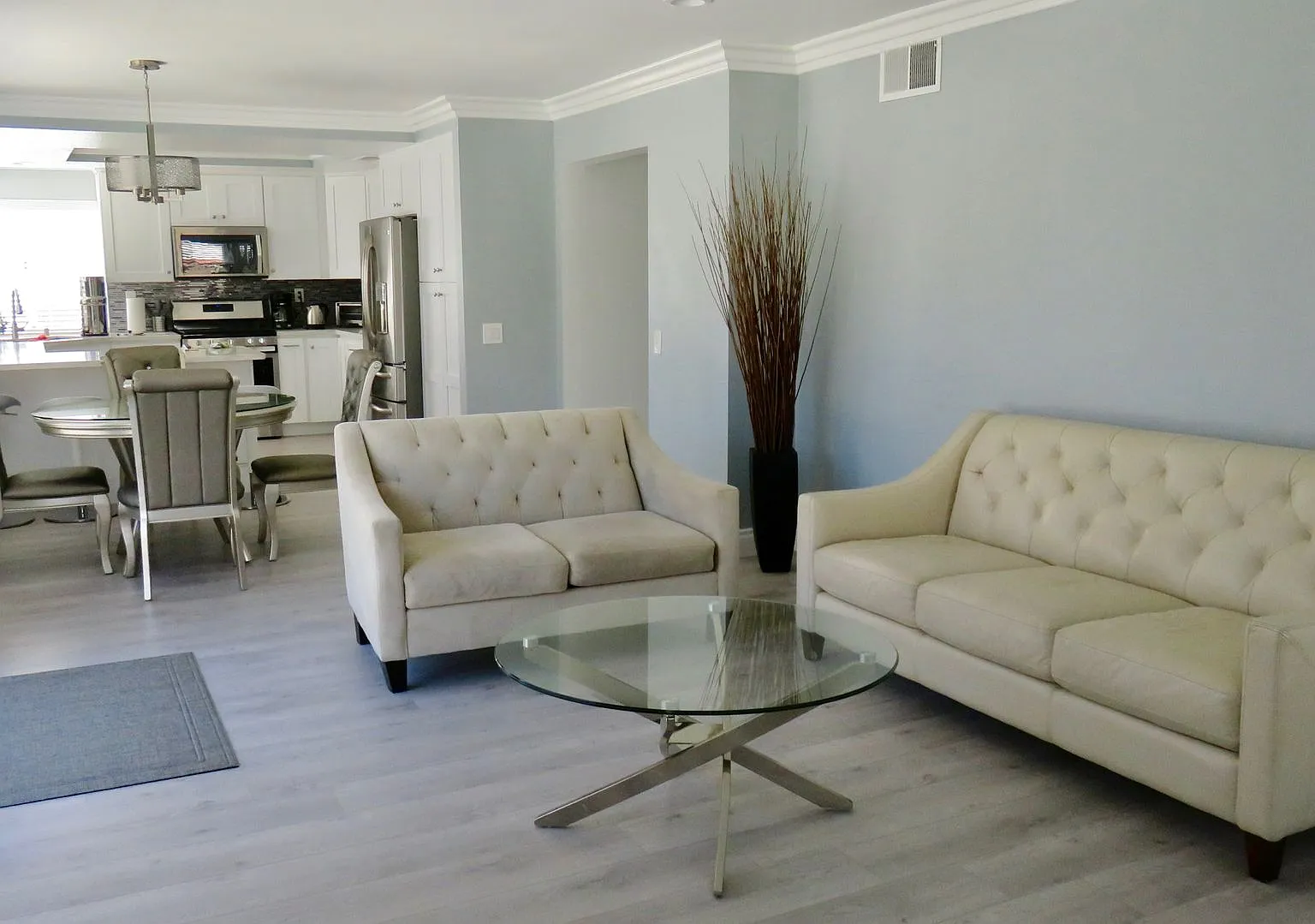 Exclusive Mission Grove Executive Home W/Views! 6+3 — Photo 2