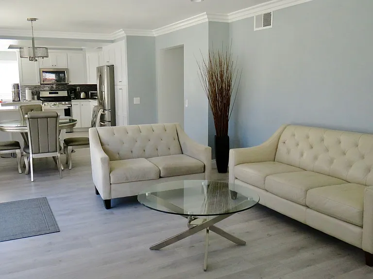 6752 Carobwood Way — Photo 2