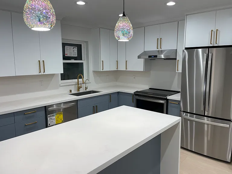 1281 Las Palmas Dr — Photo 5